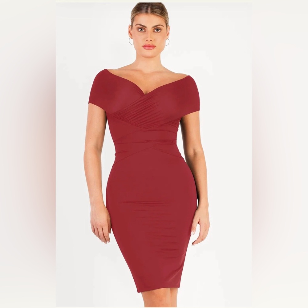 Popilush Elegant Burgundy Off-Shoulder Dress Small New With Tags